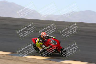 media/Apr-10-2022-SoCal Trackdays (Sun) [[f104b12566]]/Bowl (11am)/